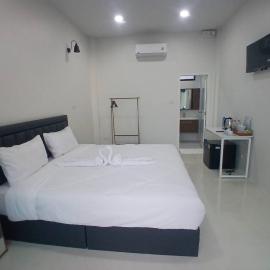ทิวา รีสอร์ท, hotel em Ko Phi