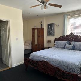 The Goodlife Guesthouse, hotel in Harwich