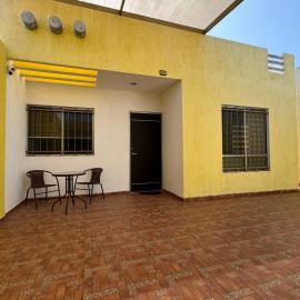 Bonita Casa Vacacional. Punto medio entre ciudad y playa