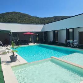 Golden Spa Villa