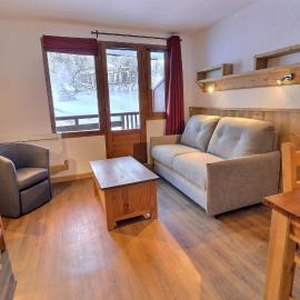 Résidence Grand Bois B - CONFORTABLE 2 PIECES, SKIS AUX PIEDS ET PROCHE DES COMMERCES MAE-3294, hotel a La Tania
