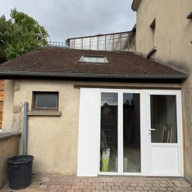Studio toutes commodités avec mezzanine, viešbutis mieste Beaumont-sur-Sarthe