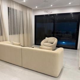 Premium Villa - Sea View - Swimming Pool and Jacuzzi in Sendou