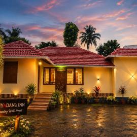 KODIYADAN s INN A Homestay with a Heart, hotel din Meenangadi