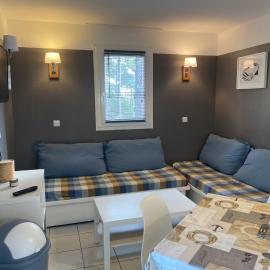 Résidence Les Grands Pins - maeva Home - 2 Pièces 4 Personnes Sélection MAE-6962 – hotel w mieście Maubuisson