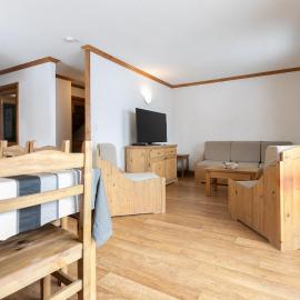 Résidence Le Clos Vanoise - Appartement 4 pièces - 8 personnes MAE-4321, hotel v destinácii Bessans