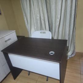 Emali BNB-ANK APARTMENTS, hotelli kohteessa Emali