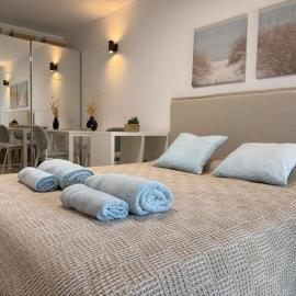 Aquamarine Apartment