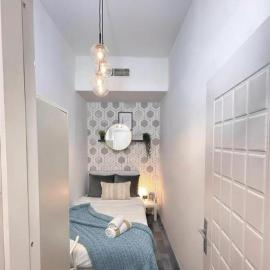 Couple Comfort Pod Room In Barsha Heights TEcom Dubai, viešbutis Dubajuje