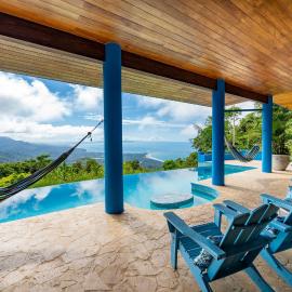 Luxury Villa Breakfast Housekeeping included Monday to Friday
