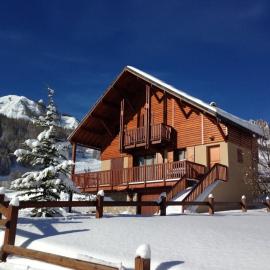 Chalet Crocus - Magnifique chalet aux pieds des pistes au cœur de la station de Réallon 10 à 12 couchages CHALCROCUS MAE-9031