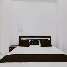 SPOT ON Galaxy Hotal, hotel a Prayagraj