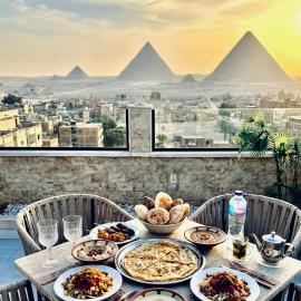 International Pyramids Hotel & Roof Top