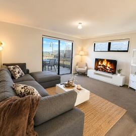 Water View Retreat 3BR Family Home Near Hobart