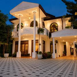 Villa Capricorn