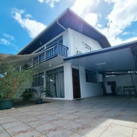 PAPEETE TAUNOA HOUSE - Tahiti Island Home