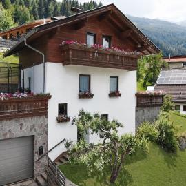 Holiday home with panoramic views