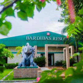 Bardibas Resort, hotel di Tulsi
