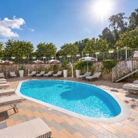 Hotel Capri- Adult only