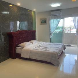 เจริญคอนโดมิเนียม – hotel w mieście Ban Nong Waeng