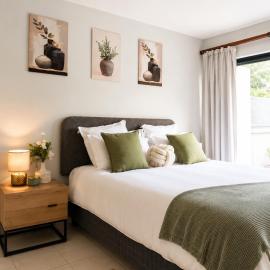 Modern 1BR Flat - Near Canal Walk