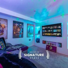 Harry Potter 2-Bed House | Cinema Room