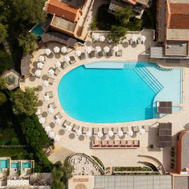 SENTIDO Apollo Palace, hotel u gradu Mesongi