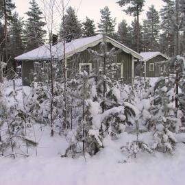 Värmland Ski Chalets, hotel di Uddeholm
