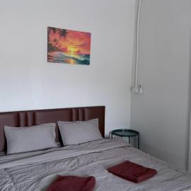 I mee Lanta Home, hotel v destinácii Phra Ae beach