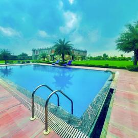 Elegance Resort