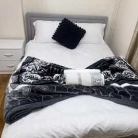 Central Cosy 1 Bed Apartment with Wi-fi, hotel a Wellingborough