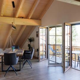 Schöne Dach-Ferienwohnung Magdalena in ruhiger Umgebung, готель у місті Böbing
