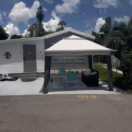 Airy 2 Bedroom in North Fort Myers Near Many Attractions, hotelli kohteessa North Fort Myers