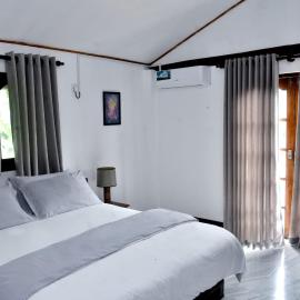 Ocean Whisper Guesthouse