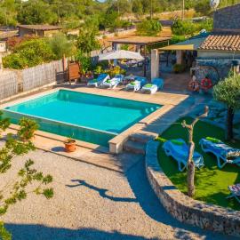 Finca Son Matginet 18, Hotel in Sineu