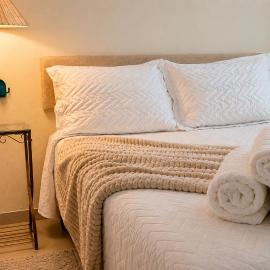 Quarto suíte privativo acesso independente, Hotel in Estância Velha