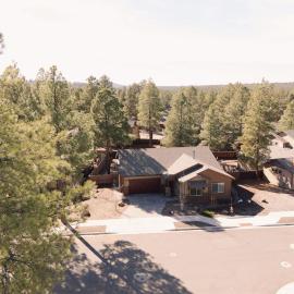 McB's Mountain Retreat, hotelli kohteessa Flagstaff