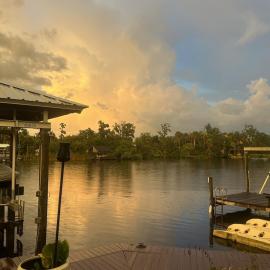 The Yellow Bungalow, hotel sa Riverview