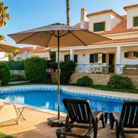 Casa Verdi o recanto ideal para o lazer e descanso, hotel em Corroios