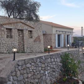 Konstantinos House, hotel a Kanakádes