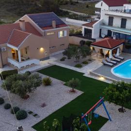 Luxurious Home In Vrsi