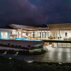 House with Stunning Ocean, Hotel in Wailea