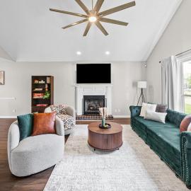 Relax & Recharge - Cozy 2BR Near Fort Campbell