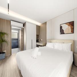 Inviting Modern Tiny Home 8 Min Walk to Station, hotel i Mitcham