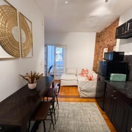 Modern Upper East Side Studio Next to Central Park