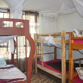 Amani House - Bed and Breakfast, hotel en Arusha
