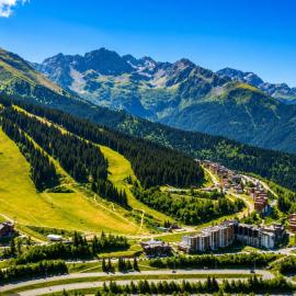 Magnifique studio au pied des montagnes