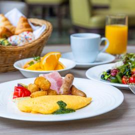 Miyako Hotel Yokkaichi: Yokkaichi şehrinde bir otel