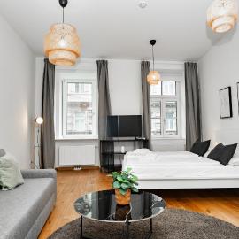 High-End Studio in Elegant Condo, hotel en Viena