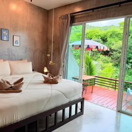 BAAN APA ERAWAN Resort, hotel em Ban Pong Pat